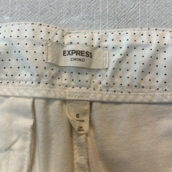 Womens white capris - Picture 3 of 3